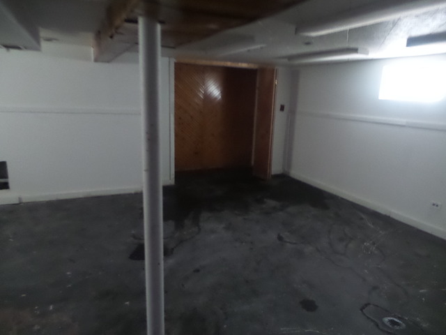 7213 S Spaulding Ave, Chicago, IL 60629 photo 11