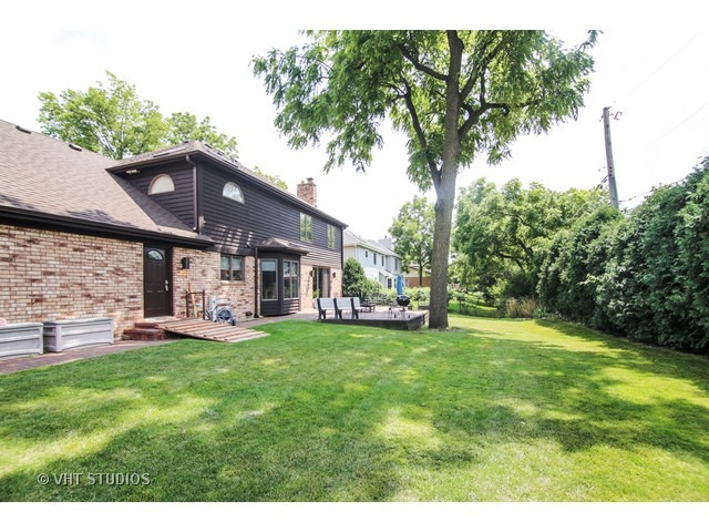 936 Burnham Ct, Glenview, IL 60025 photo 15