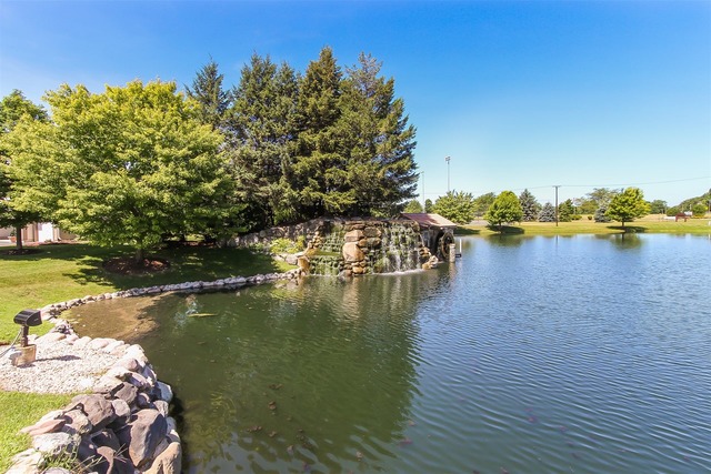 2023 Olde Mill Ln, Mchenry, IL 60050 photo 25