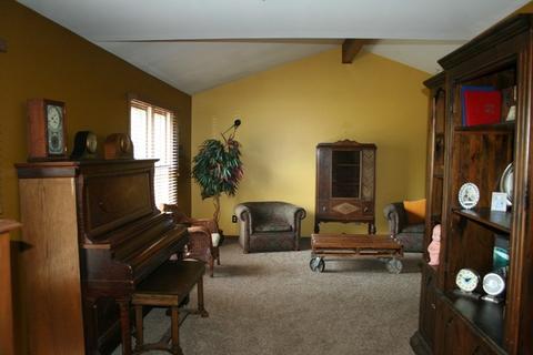 3205 W Lorient Dr, Mchenry, IL 60050 photo 3