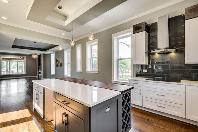 600 E 42nd St, Chicago, IL 60653 photo 7