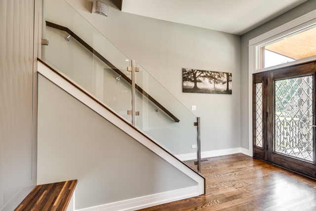 600 E 42nd St, Chicago, IL 60653 photo 4