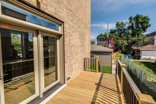 600 E 42nd St, Chicago, IL 60653 photo 22