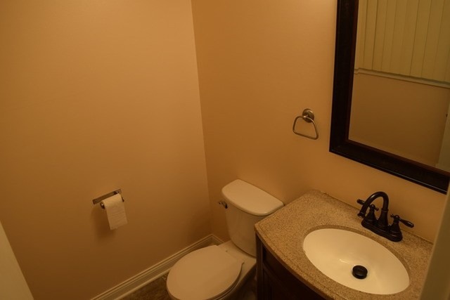 1650 Ashley Rd, Hoffman Estates, IL 60169 photo 12