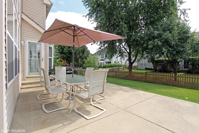 1507 Derby Ln, Bartlett, IL 60103 photo 18