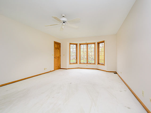 710 E Holly Ct, Addison, IL 60101 photo 16