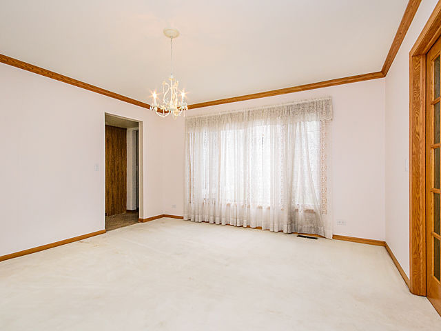710 E Holly Ct, Addison, IL 60101 photo 6