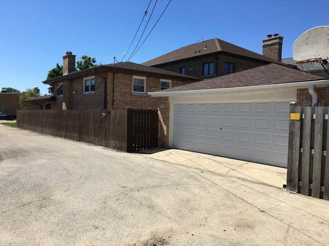 6715 N Harding Ave, Lincolnwood, IL 60712 photo 23