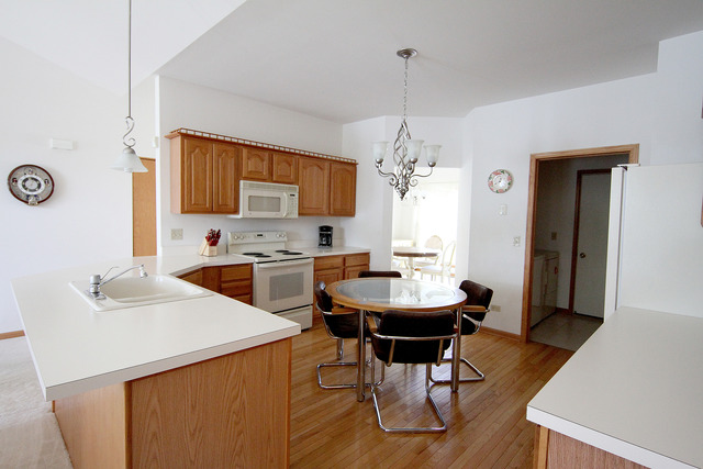 2122 Wesmere Lakes Dr, Plainfield, IL 60586 photo 9