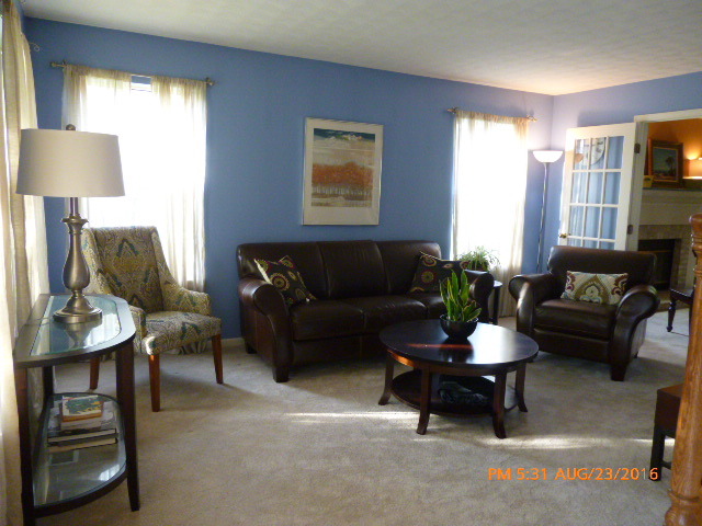 1432 Polo Dr, Bartlett, IL 60103 photo 2