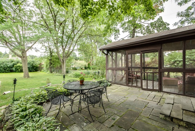 295 Selborne Rd, Riverside, IL 60546 photo 23