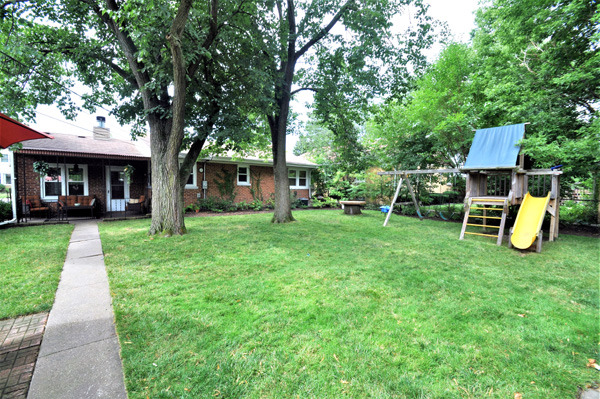 9012 Monroe Ave, Brookfield, IL 60513 photo 21