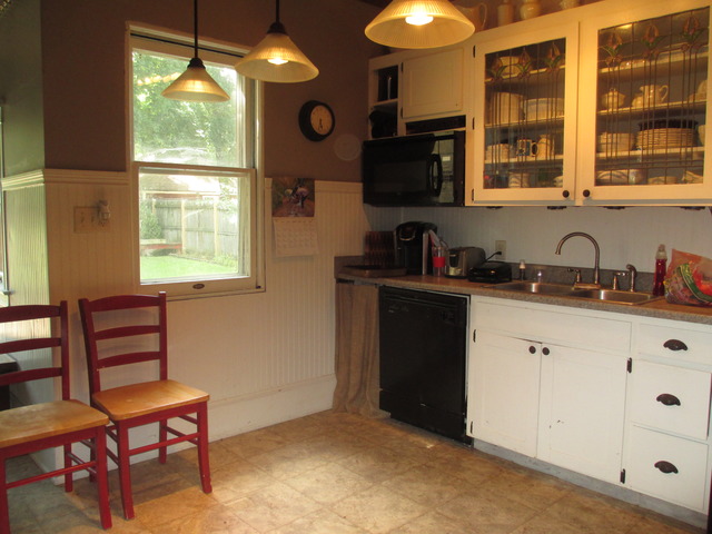 16 N Channing St, Elgin, IL 60120 photo 8