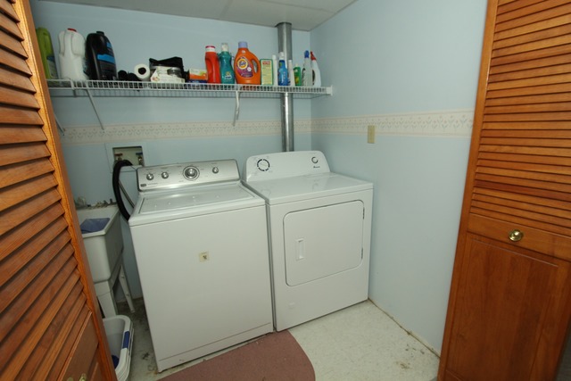 2005 Birch Ln, Mchenry, IL 60050 photo 21