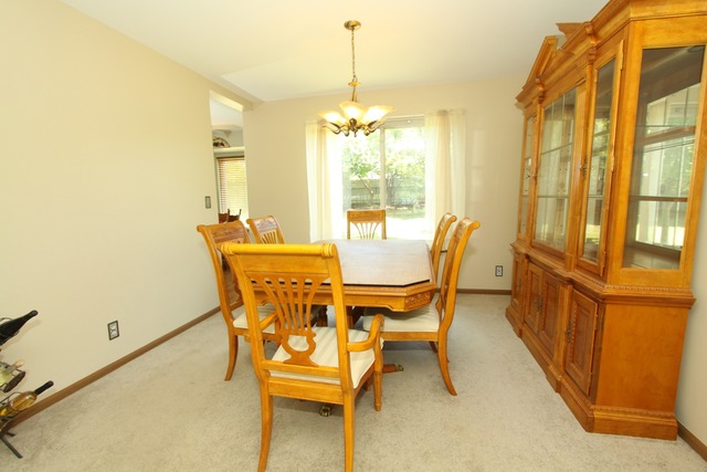 2005 Birch Ln, Mchenry, IL 60050 photo 6