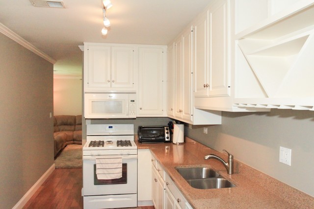 607 Bridget Pl, Wheeling, IL 60090 photo 7