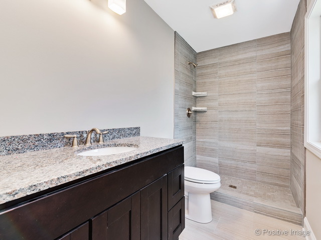 327 S Lombard Ave, Lombard, IL 60148 photo 13