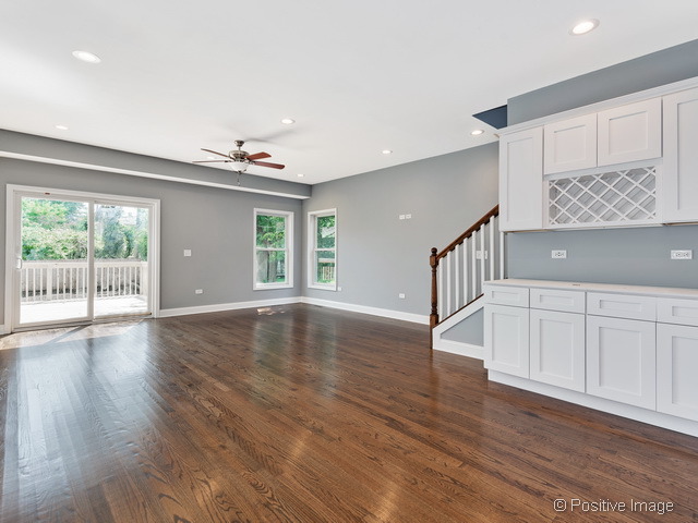 327 S Lombard Ave, Lombard, IL 60148 photo 10