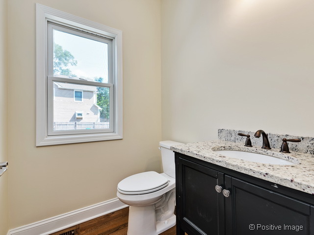 327 S Lombard Ave, Lombard, IL 60148 photo 11