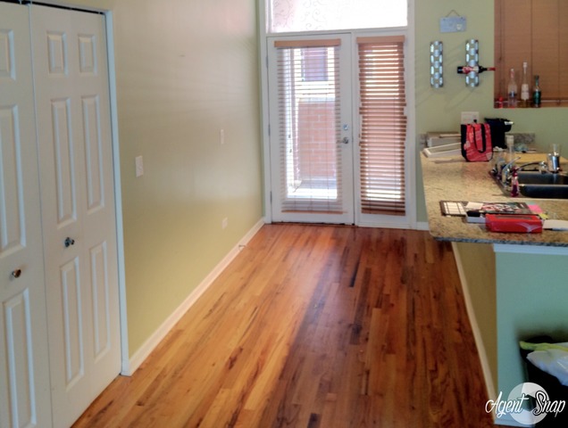 327 E 25th St #2W, Chicago, IL 60616 photo 2