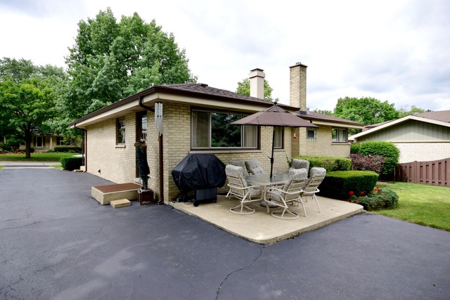 331 E Cayuga Ave, Elmhurst, IL 60126 photo 25