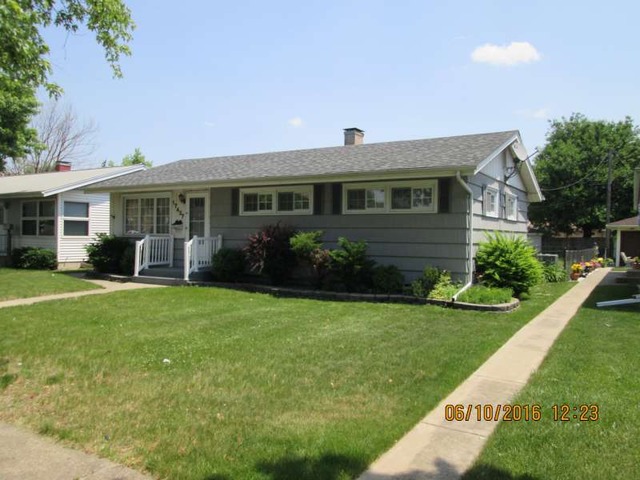 17427 Lorenz Ave, Lansing, IL 60438 photo 3