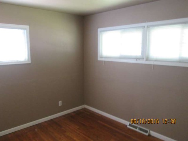17427 Lorenz Ave, Lansing, IL 60438 photo 14