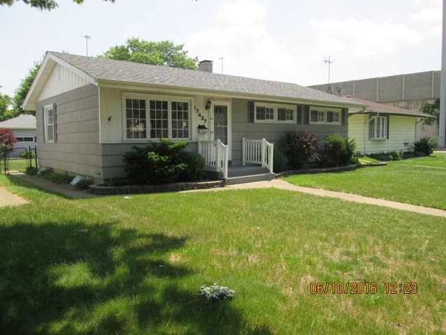 17427 Lorenz Ave, Lansing, IL 60438 photo 2