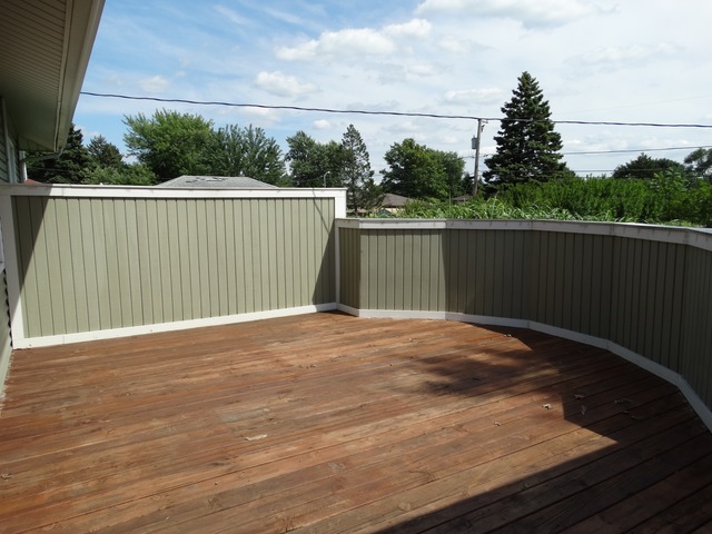 921 E 1st St, Lockport, IL 60441 photo 11