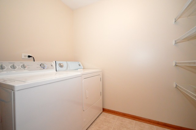 305 Aster Dr, Minooka, IL 60447 photo 12