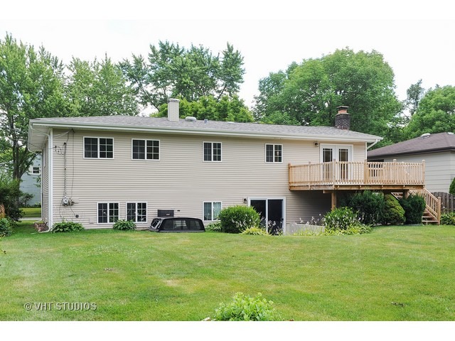 1756 E Corktree Ln, Mount Prospect, IL 60056 photo 20