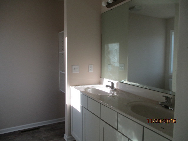 1000 Whitetail Dr, Davis Junction, IL 61020 photo 8