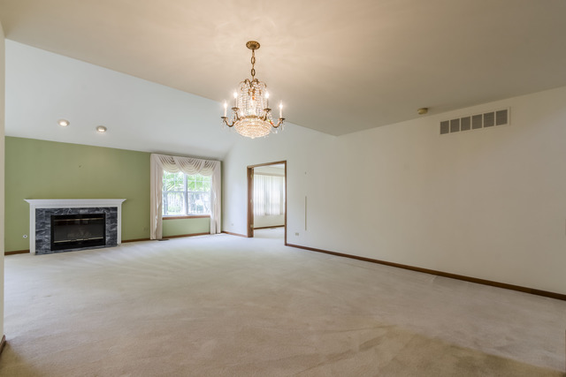 21041 W Silverleaf Ct, Plainfield, IL 60544 photo 8