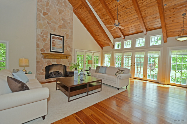33 W599 Mare Barn Ln, Wayne, IL 60184 photo 10