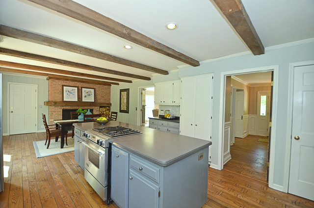 33 W599 Mare Barn Ln, Wayne, IL 60184 photo 6