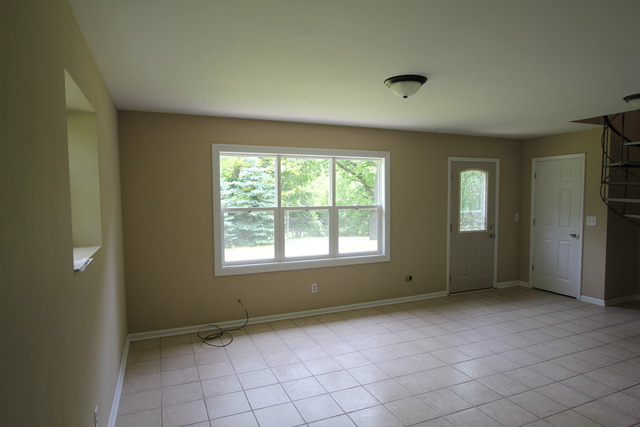 911 S River Rd, Mchenry, IL 60051 photo 13