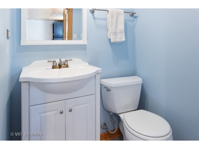 110 E 7th St, Lockport, IL 60441 photo 10