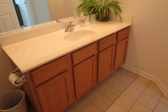 992 Oak Ridge Blvd, Elgin, IL 60120 photo 17