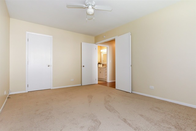 1948 Crescent Ct, Hoffman Estates, IL 60169 photo 11