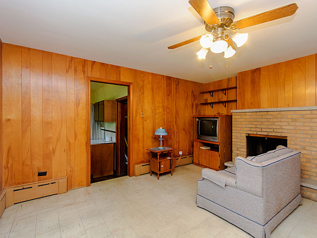 75 Mckinley Ave, Steger, IL 60475 photo 12