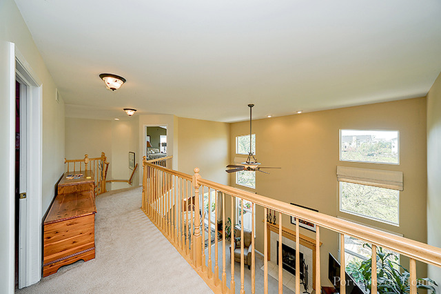 403 Hackney Ln, Oswego, IL 60543 photo 11