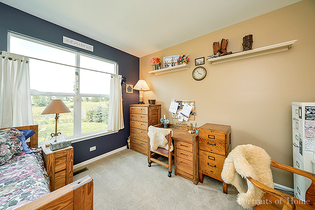 403 Hackney Ln, Oswego, IL 60543 photo 9
