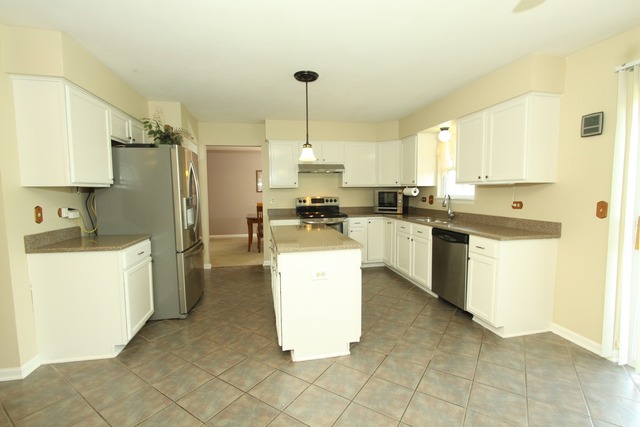5213 Kingsbury Estates Dr, Plainfield, IL 60586 photo 6