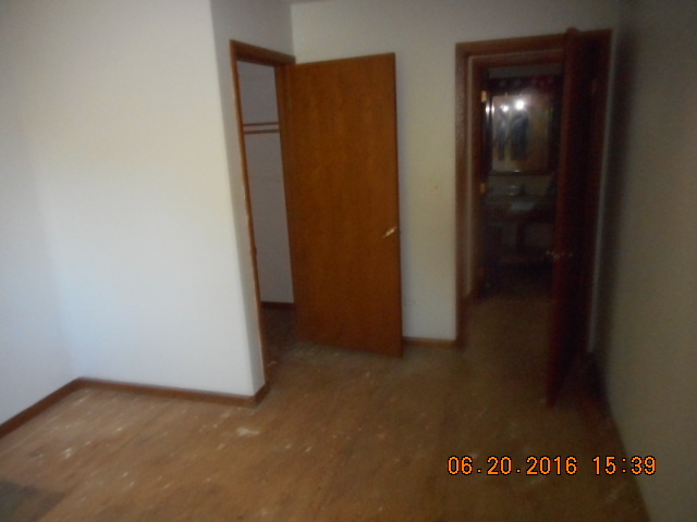 5 Terry Dr #B, Roselle, IL 60172 photo 6