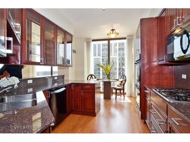 233 E 13th St #1506, Chicago, IL 60605 photo 11