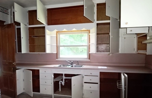 508 E 3rd St, Rock Falls, IL 61071 photo 3