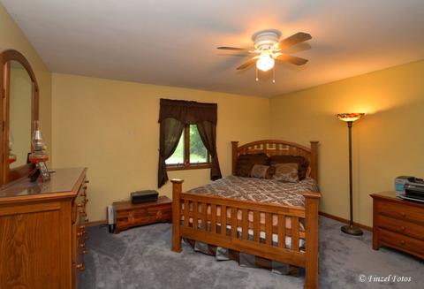 9010 Ferris Rd, Harvard, IL 60033 photo 10