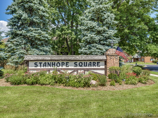 205 Windsor Ln #C, Willowbrook, IL 60527 photo 24