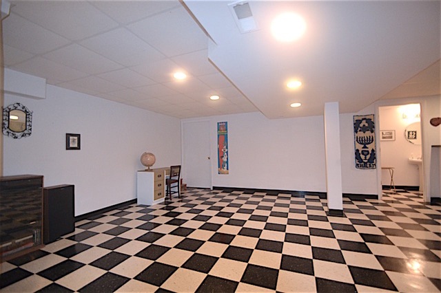 897 Paddock Dr, Carol Stream, IL 60188 photo 20