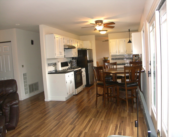 804 W Appletree Ln, Bartlett, IL 60103 photo 8